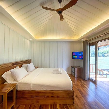 ホテル Nongkhiaw The Float House エクステリア 写真