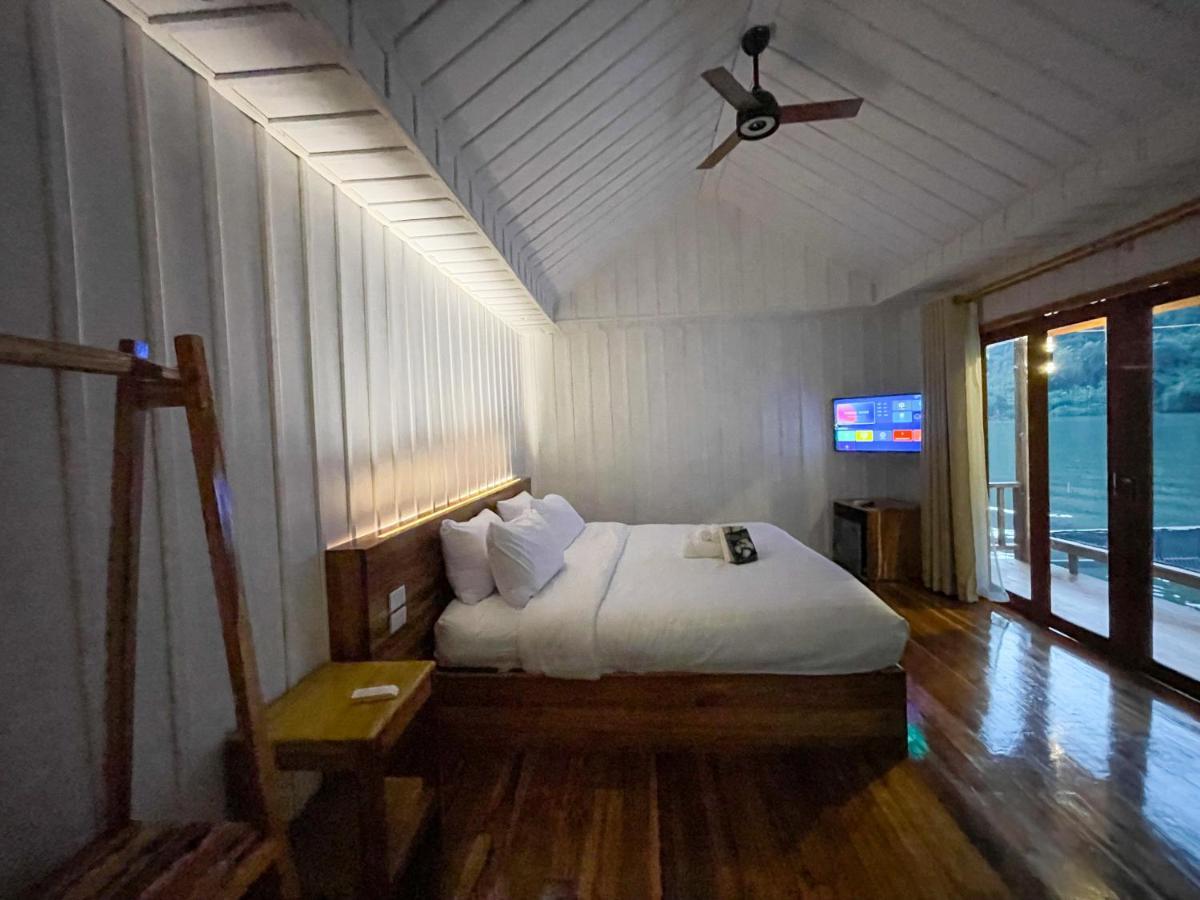 ホテル Nongkhiaw The Float House エクステリア 写真