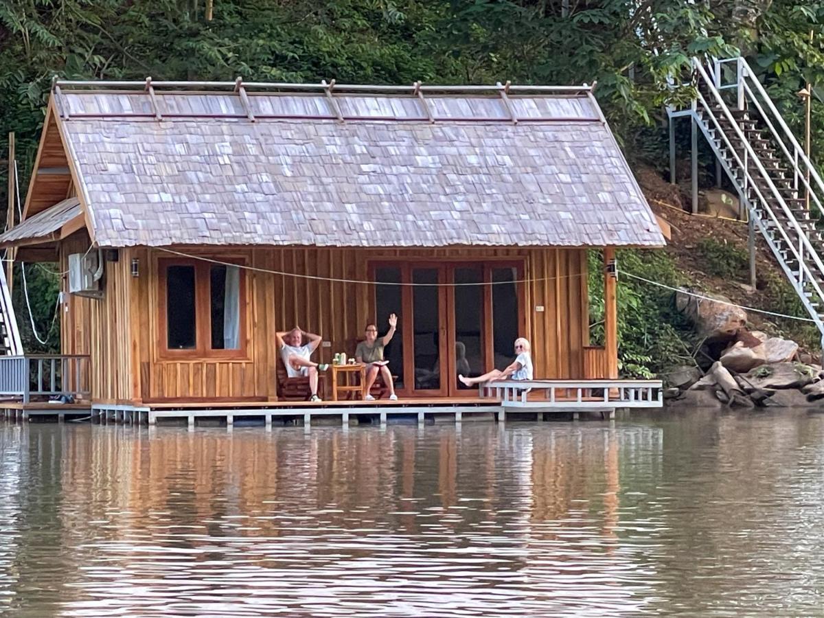 ホテル Nongkhiaw The Float House エクステリア 写真
