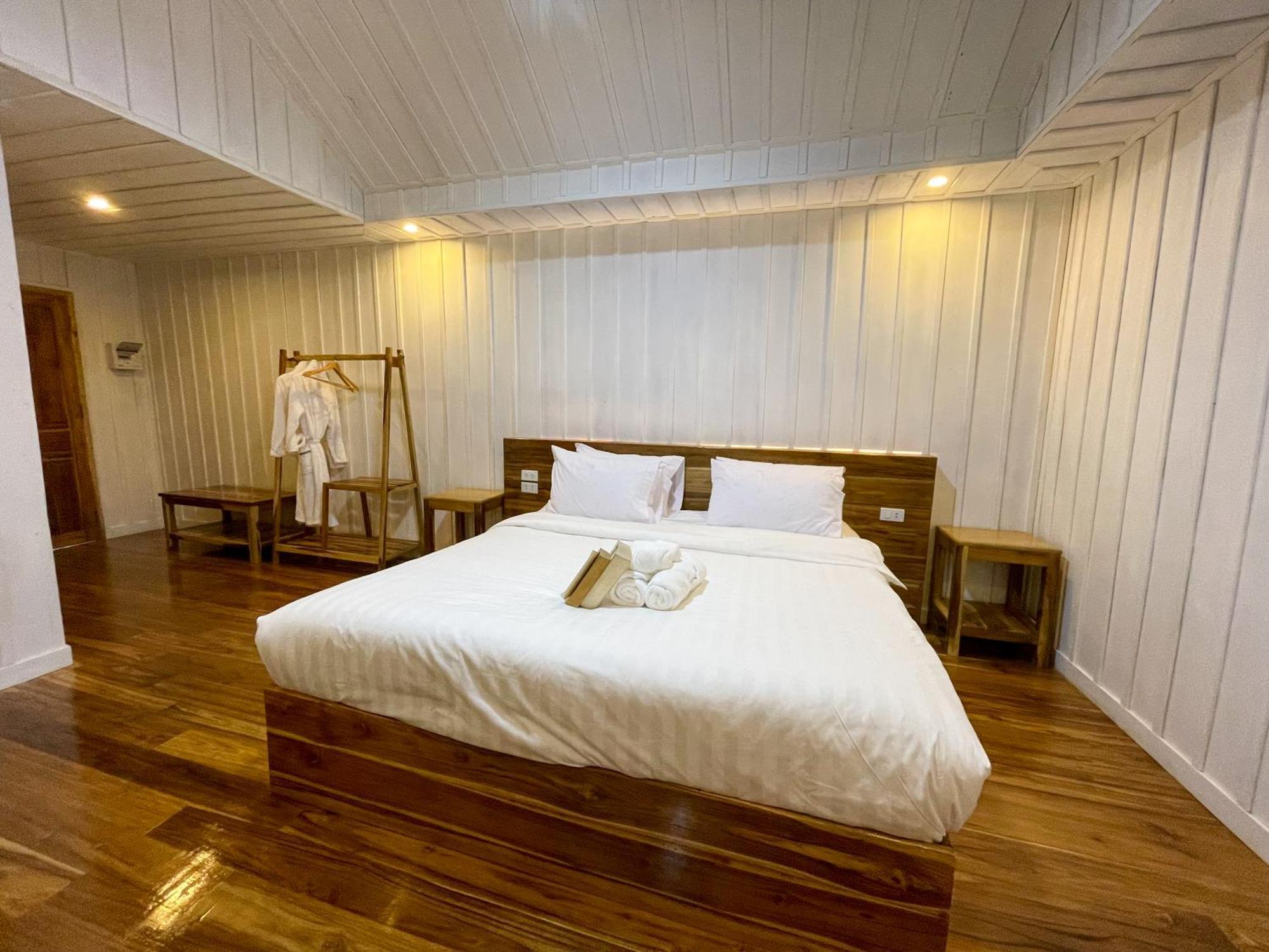 ホテル Nongkhiaw The Float House エクステリア 写真