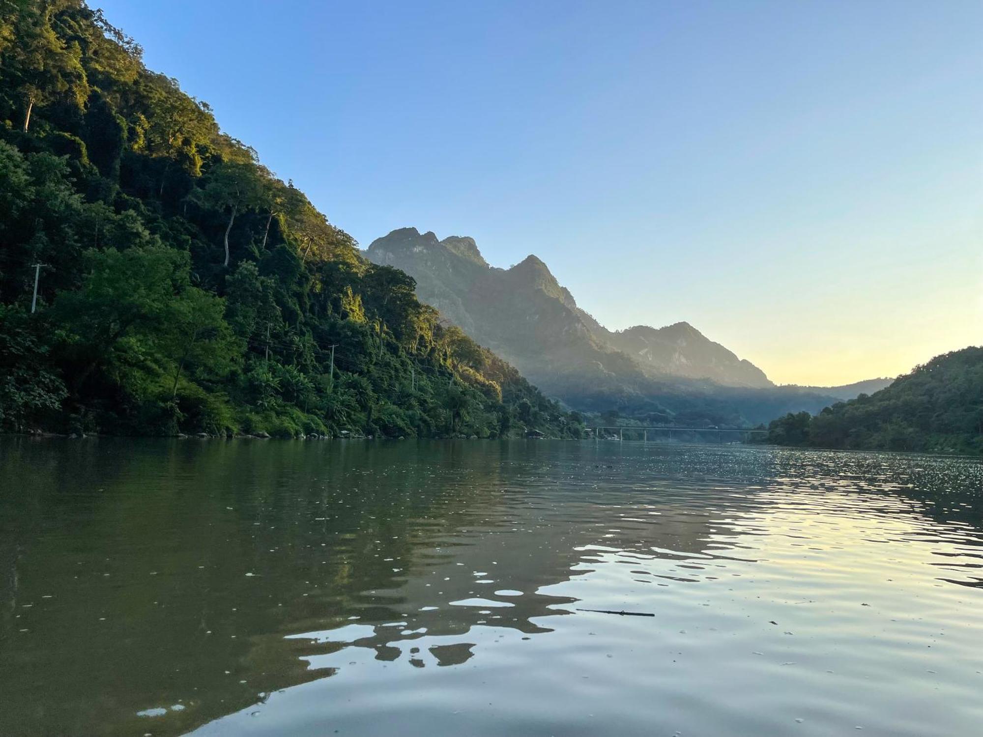 ホテル Nongkhiaw The Float House エクステリア 写真